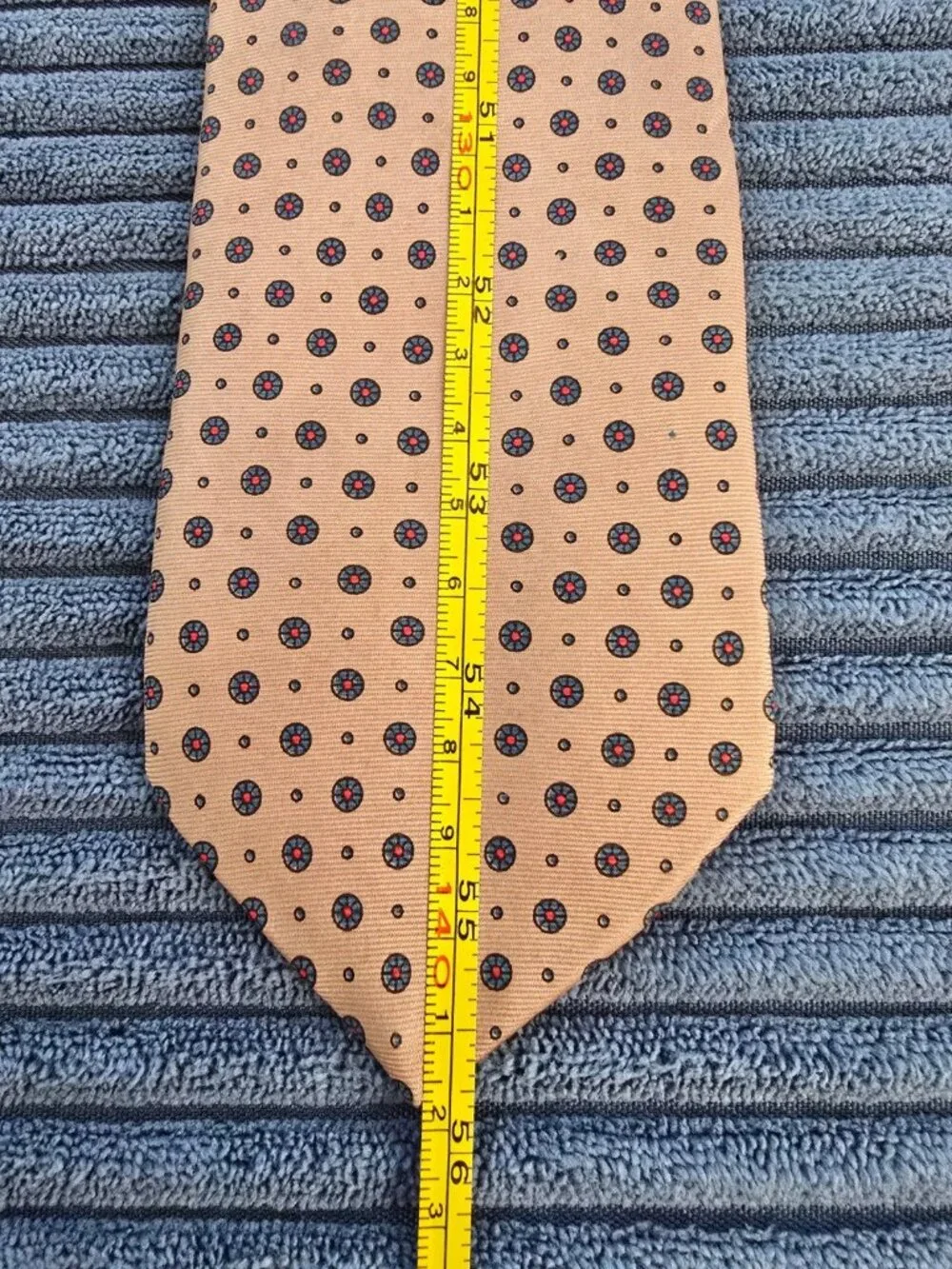 Vintage Chaps Ralph Lauren Mens Silk Tie Beige/Green/Red Foulard Medallion USA